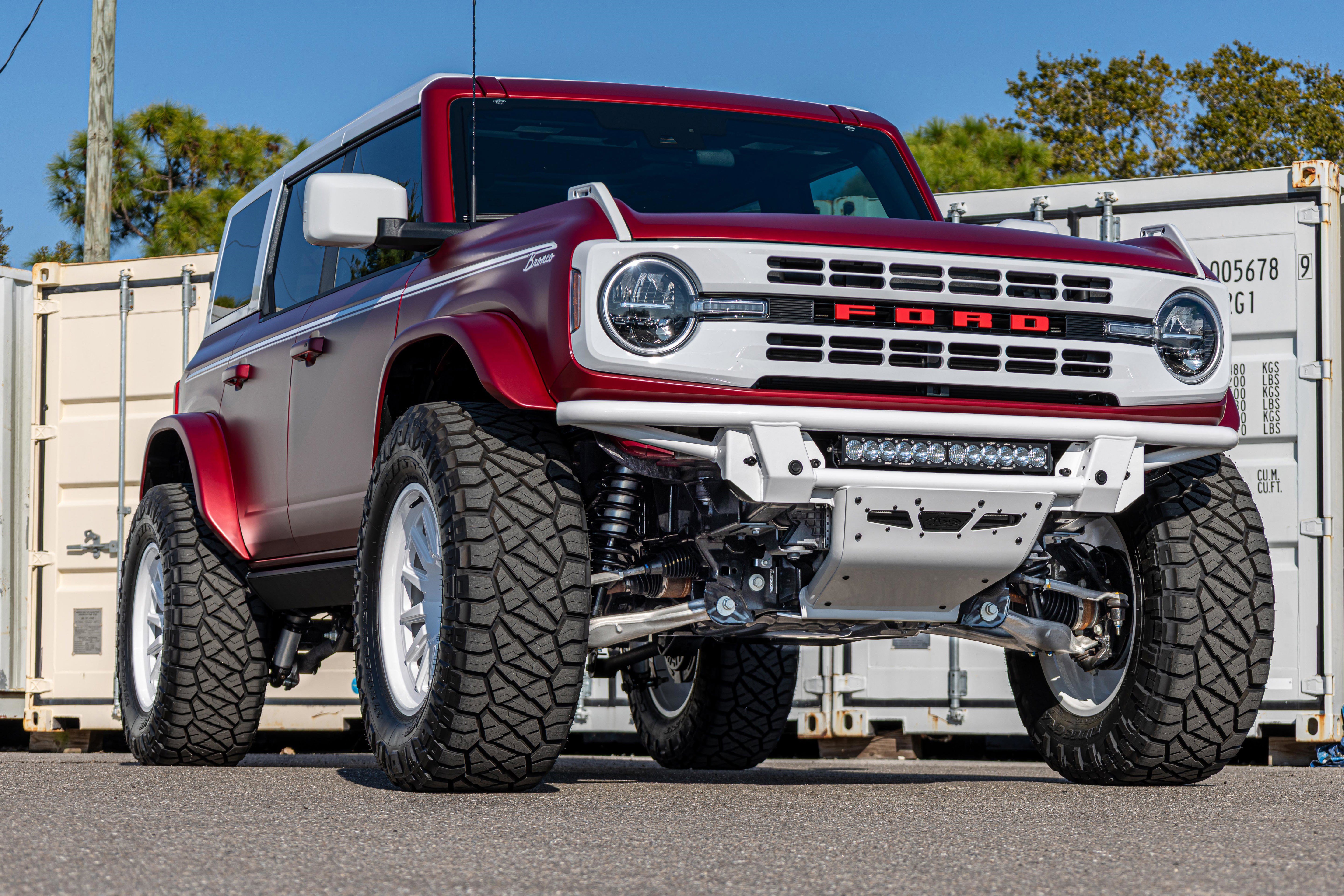New 2025 Ford Bronco Heritage Edition