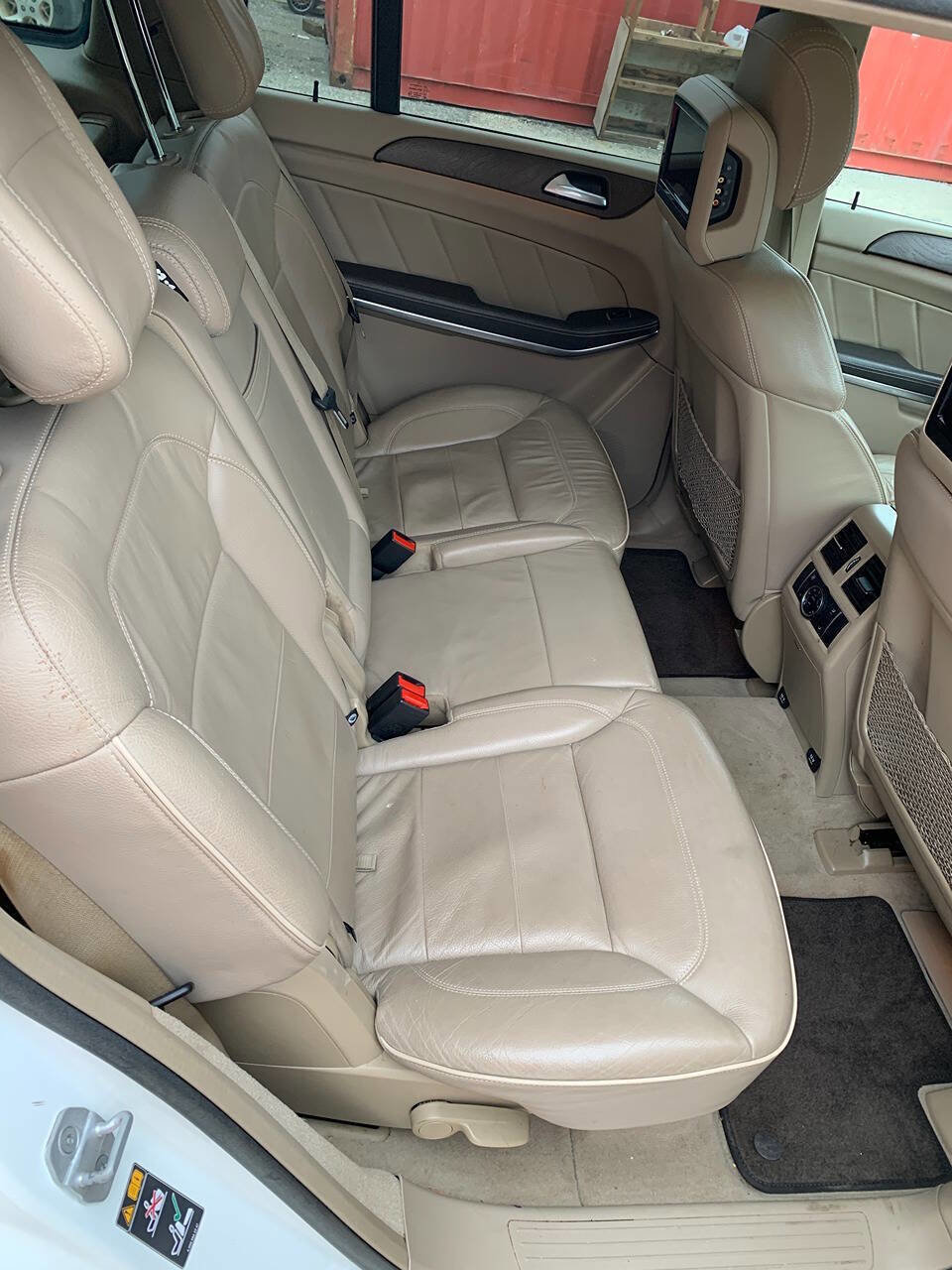 Used 2014 Mercedes-Benz GL 450 4MATIC image 24