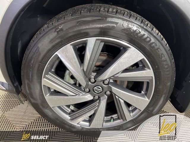 Used 2020 Nissan Murano SL w/ Moonroof Package AWD/4WD image 10