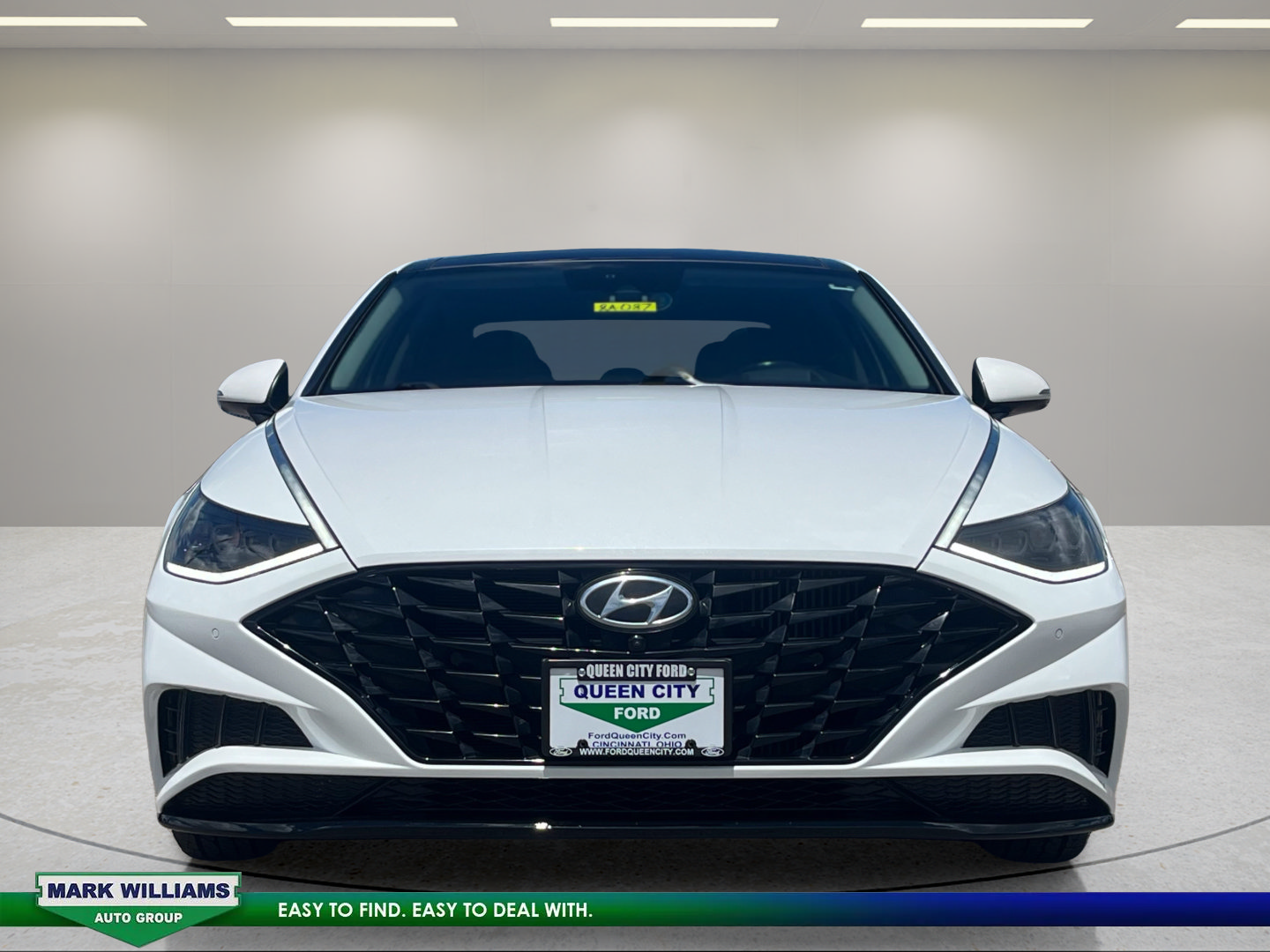 Used 2020 Hyundai Sonata Limited w/ Cargo Package FWD image 2