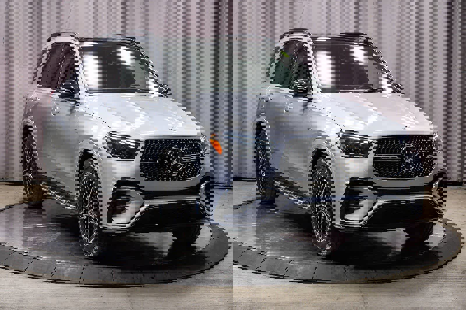 Used 2025 Mercedes-Benz GLE 450e 4MATIC image 5