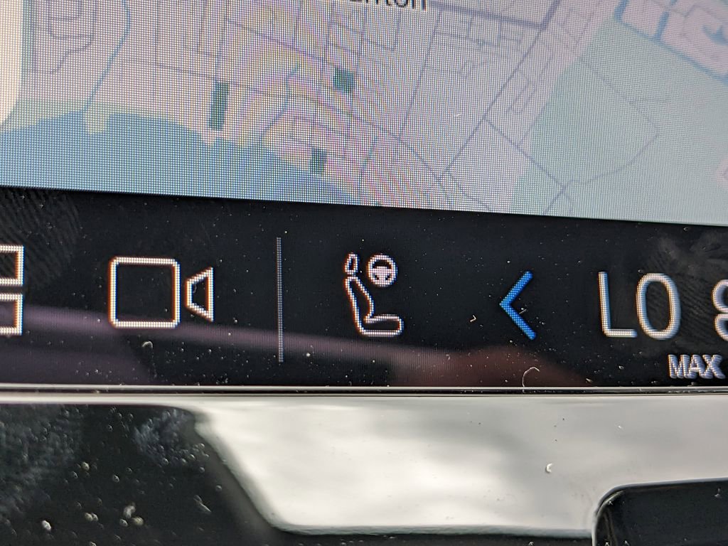 New 2025 Volvo XC60 B5 Plus w/ Protection Package Premier image 26