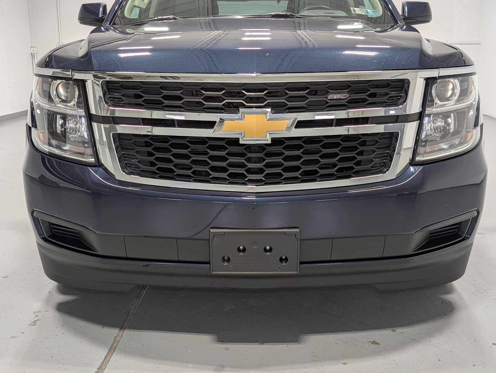 Used 2019 Chevrolet Tahoe LT AWD/4WD image 2