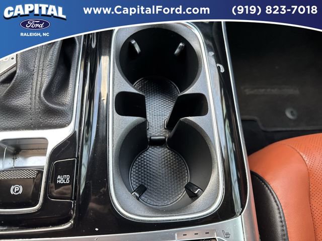 Used 2024 Kia Carnival SX image 30