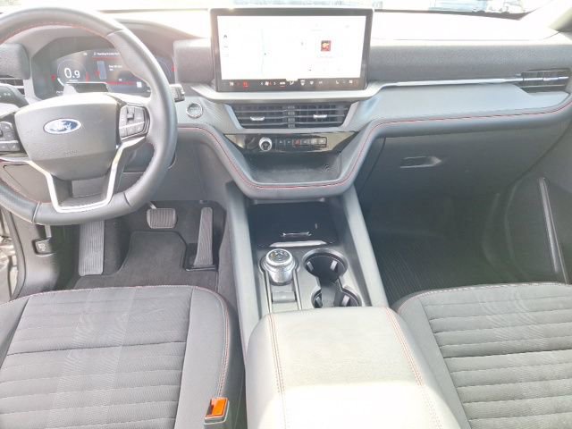 Used 2025 Ford Explorer ST-Line AWD/4WD image 29