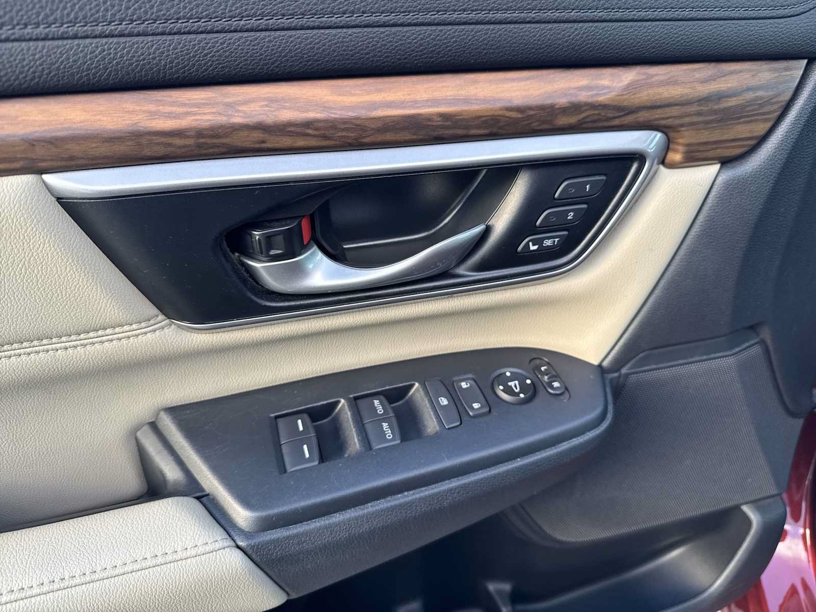 Used 2018 Honda CR-V EX-L image 12