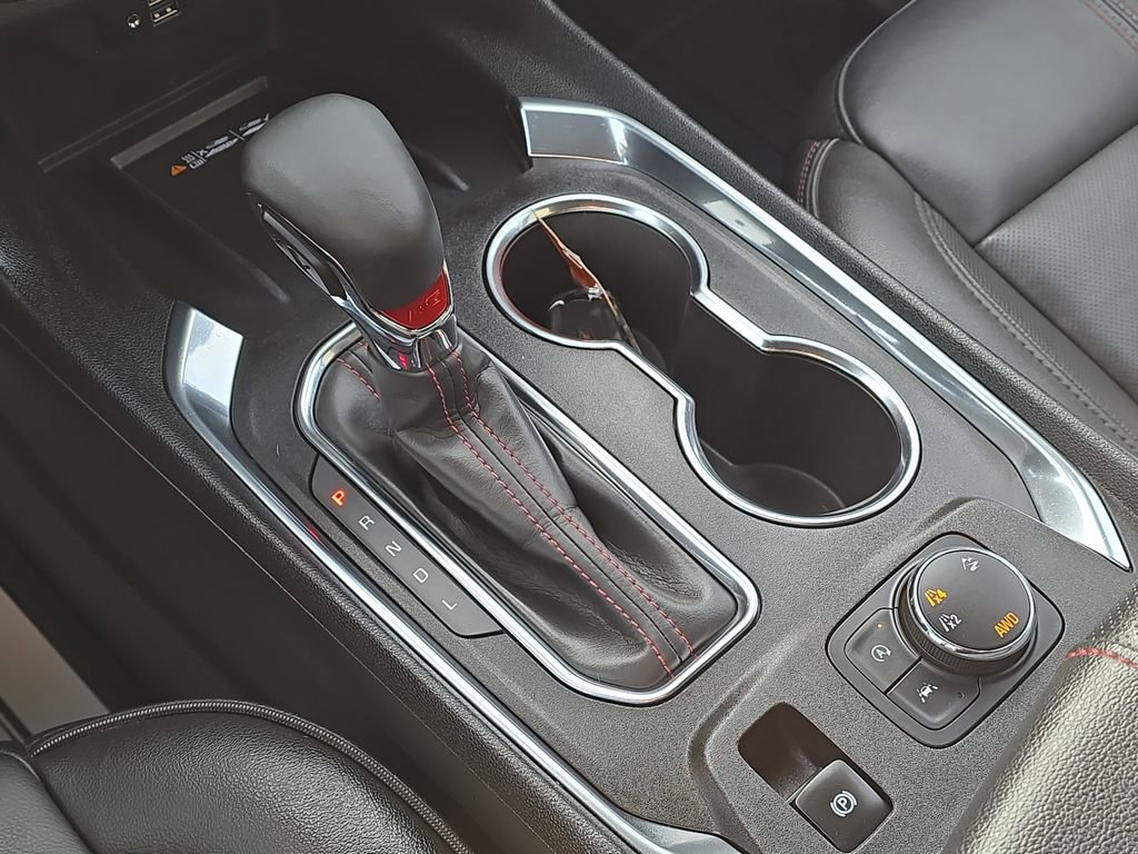 Certified 2023 Chevrolet Traverse RS w/ LPO, Floor Liner Package image 23