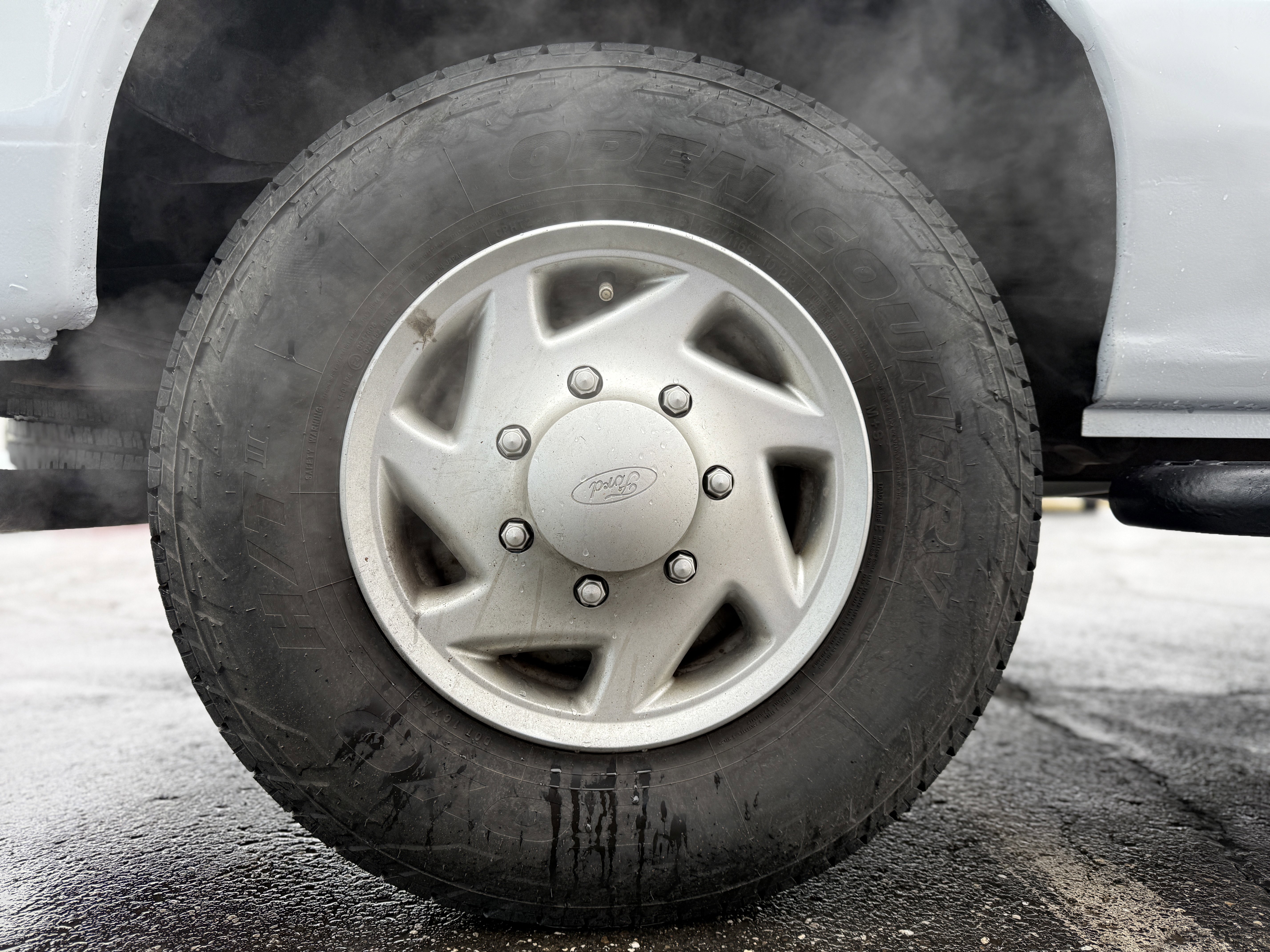 Used 2014 Ford E-250 and Econoline 250 w/ Power Group image 29