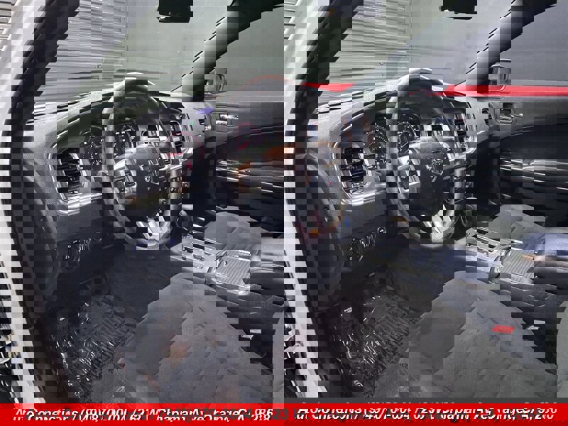 Used 2011 Dodge Charger SE RWD image 11