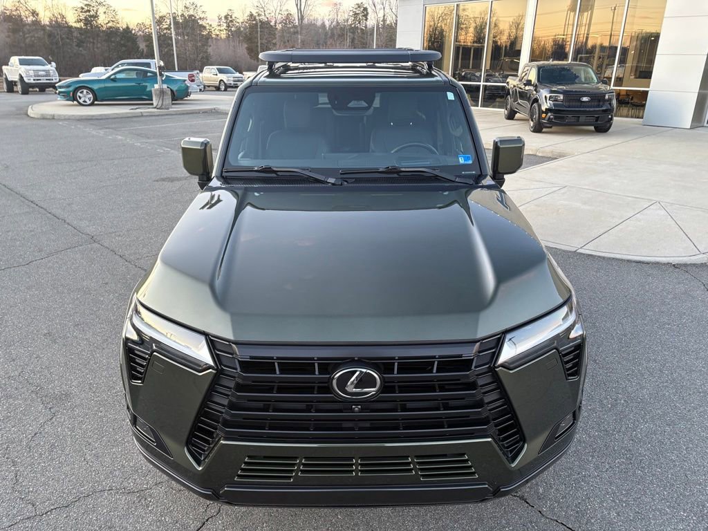 Used 2024 Lexus GX 550 image 9