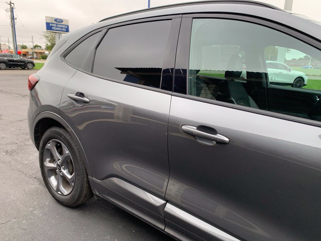 Certified 2023 Ford Escape ST-Line w/ Tech Pack #1 FWD image 16