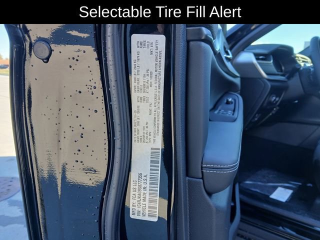 New 2025 Jeep Grand Cherokee L Laredo image 34