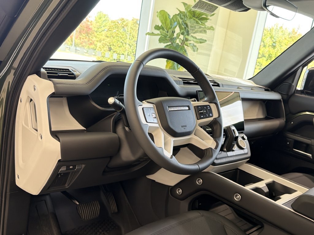 New 2026 Land Rover Defender 110 S AWD/4WD image 10
