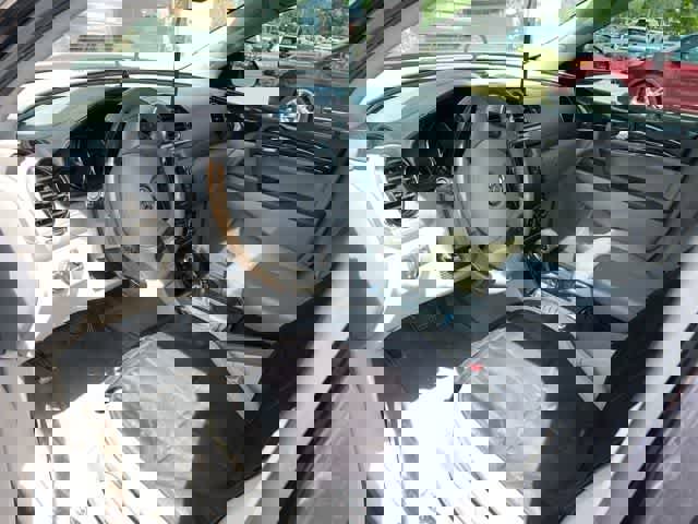 Used 2016 Buick Enclave Leather image 2