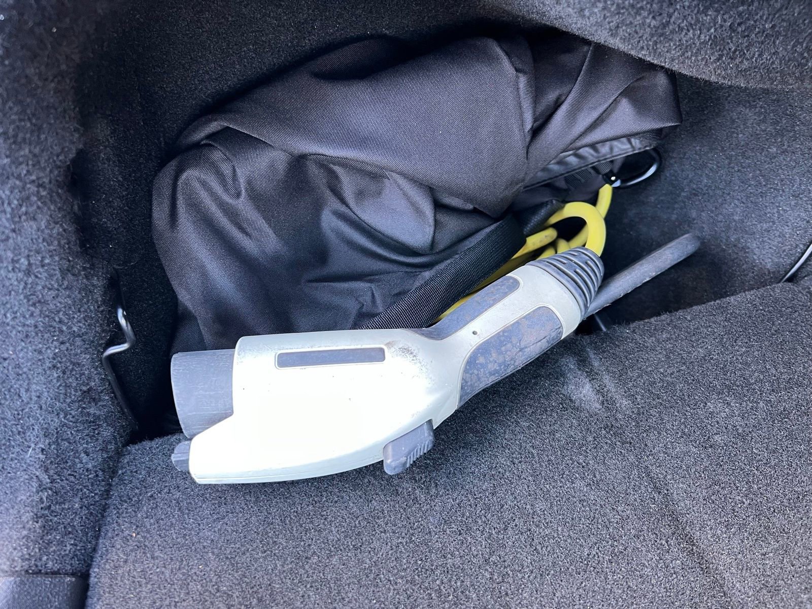 Used 2023 BMW 330e w/ Driving Assistance Package image 24