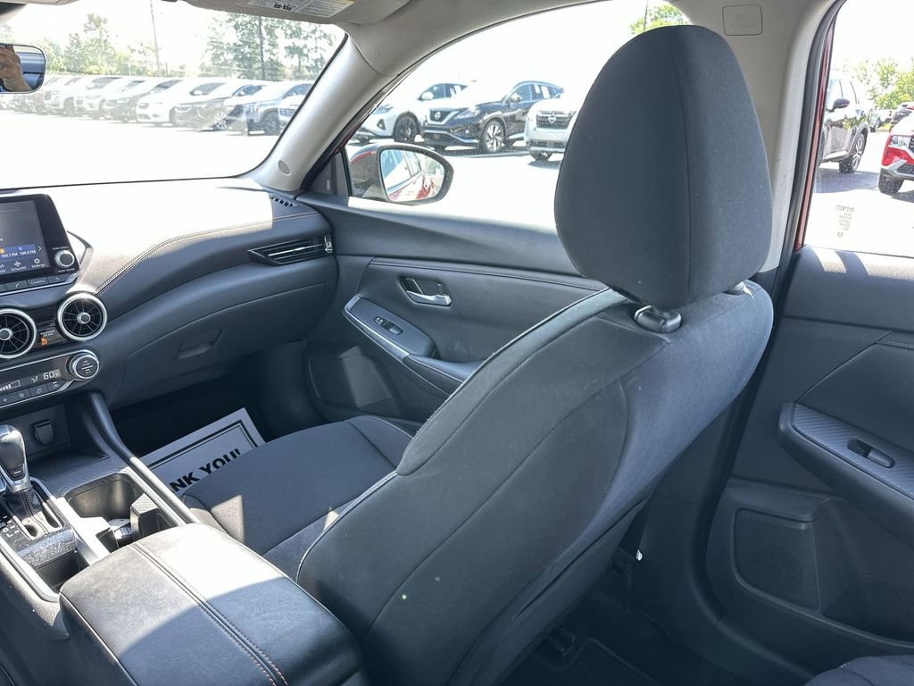 Used 2023 Nissan Sentra SR w/ Electronics Package FWD image 11