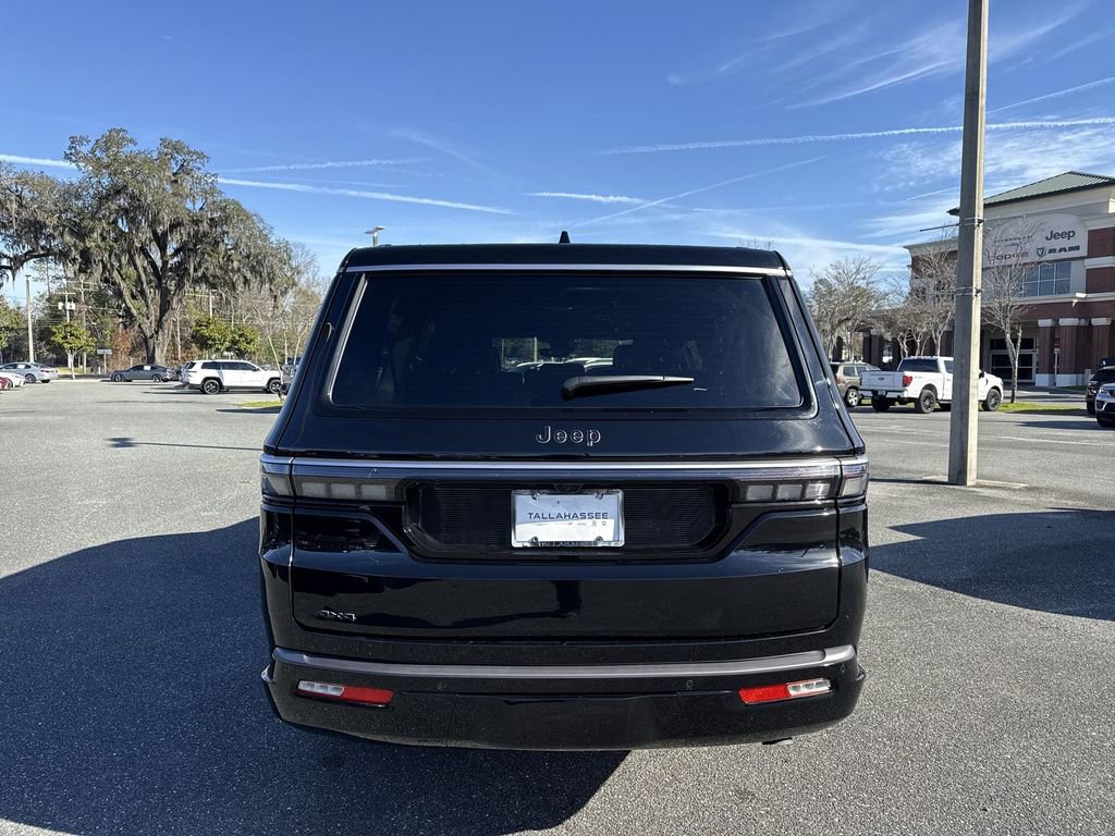 New 2026 Jeep Grand Wagoneer L 4WD w/ Premium Group I image 4
