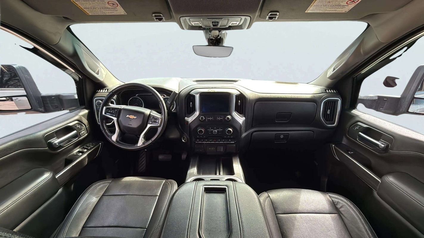 Used 2020 Chevrolet Silverado 2500 LTZ w/ LTZ Plus Package image 9