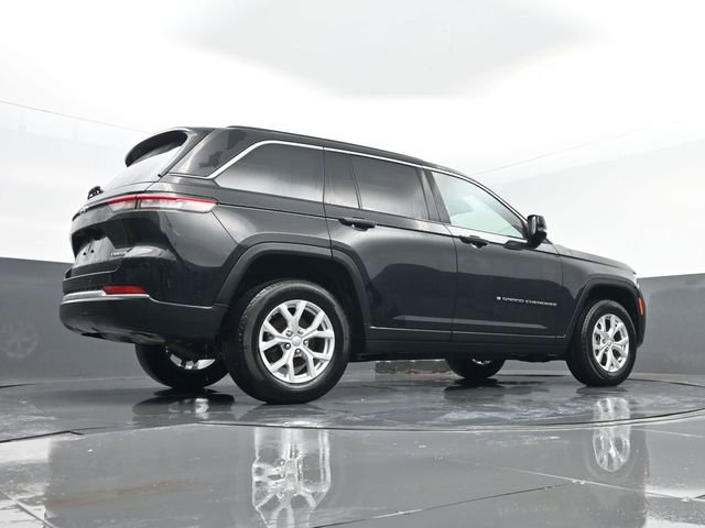 Used 2023 Jeep Grand Cherokee Limited image 26