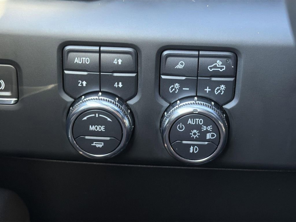 Used 2024 GMC Sierra 1500 Denali w/ Denali Reserve Package image 18