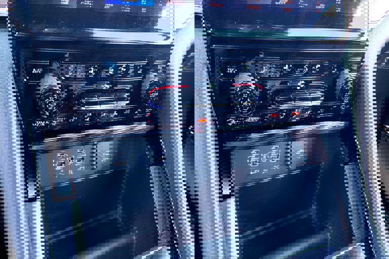 Used 2024 Jeep Grand Cherokee L Summit w/ High Altitude Package image 31