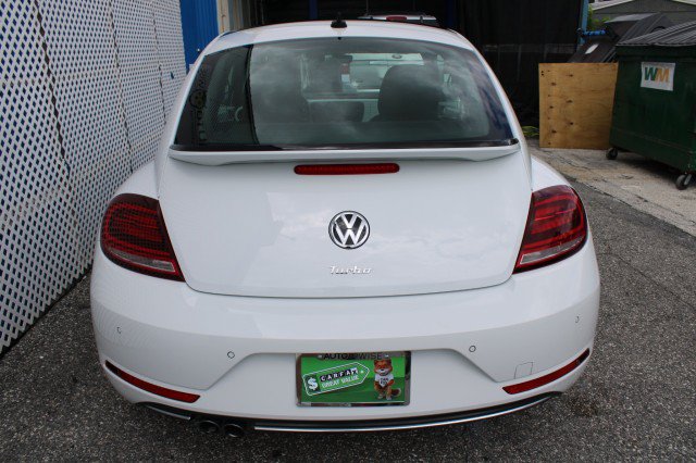 Used 2019 Volkswagen Beetle 2.0T SE w/ SE Premium Package FWD image 5