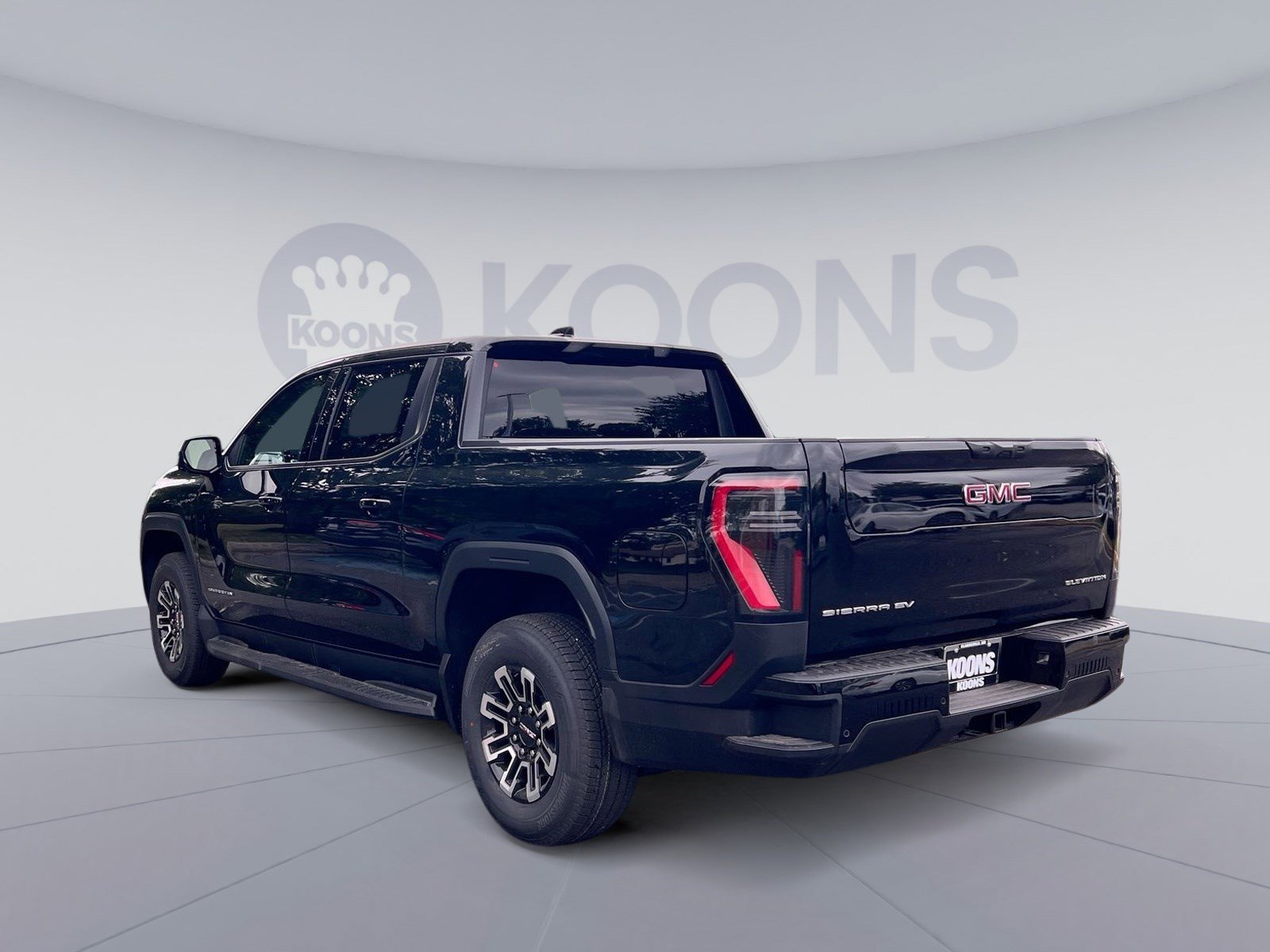 New 2026 GMC Sierra EV Elevation image 4