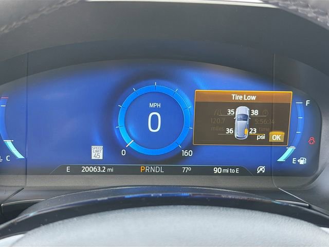 Used 2021 Ford Escape Titanium AWD/4WD image 13