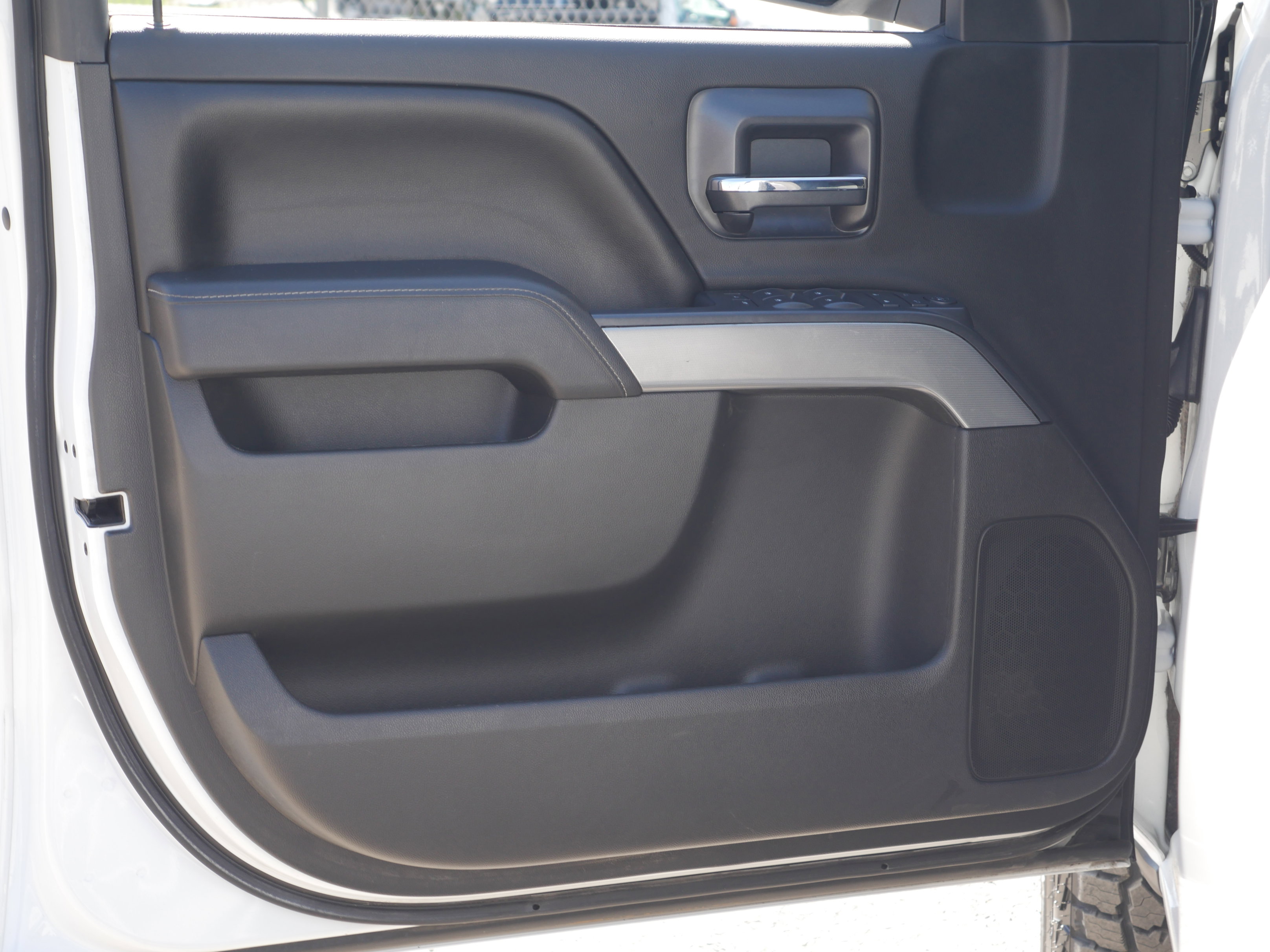 Used 2016 Chevrolet Silverado 1500 LT w/ All Star Edition AWD/4WD image 30