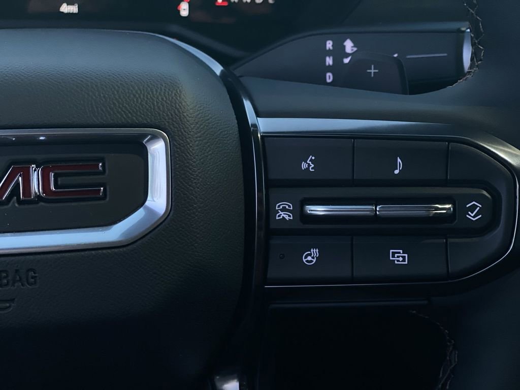 New 2026 GMC Acadia AT4 w/ Luxury Package image 21