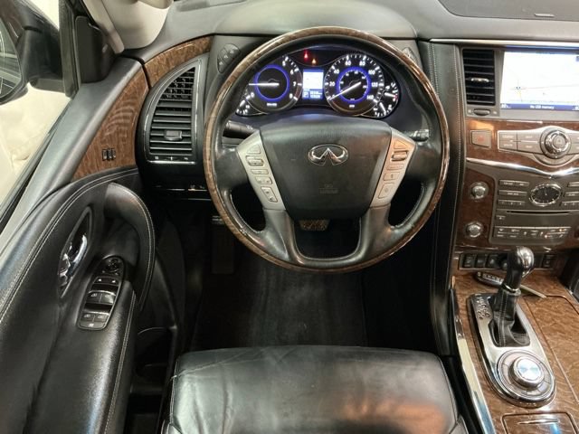 Used 2017 INFINITI QX80 4WD w/ Driver Assistance Package image 11