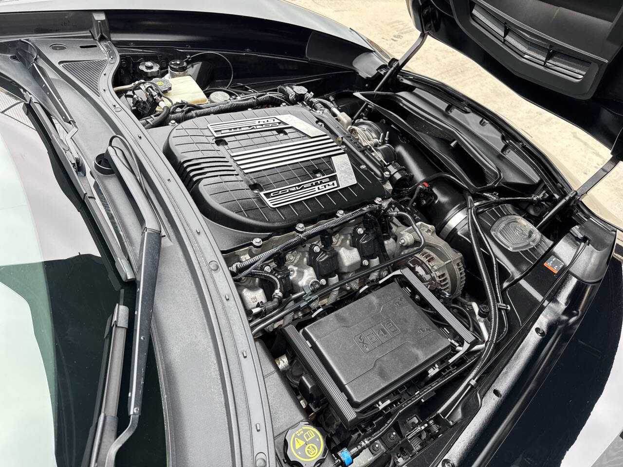 Used 2014 Chevrolet Corvette Stingray Coupe w/ 3LT Preferred Equipment Group image 25