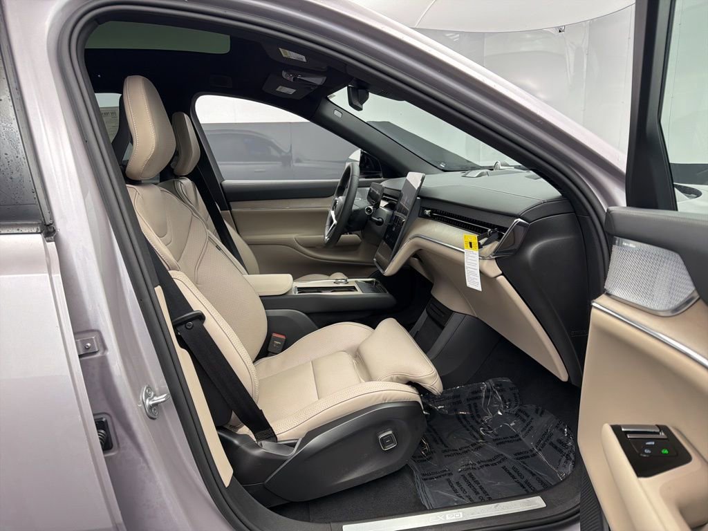 New 2026 Volvo EX90 Ultra image 14
