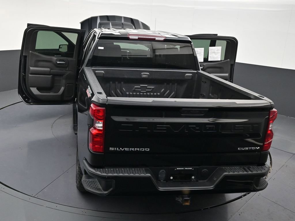 Used 2023 Chevrolet Silverado 1500 Custom Trail Boss AWD/4WD image 33