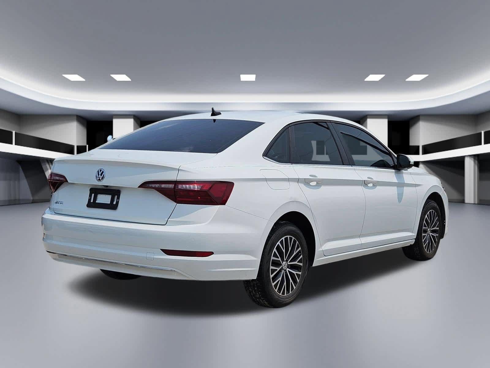 Used 2020 Volkswagen Jetta SE w/ SE Cold Weather Package FWD image 6