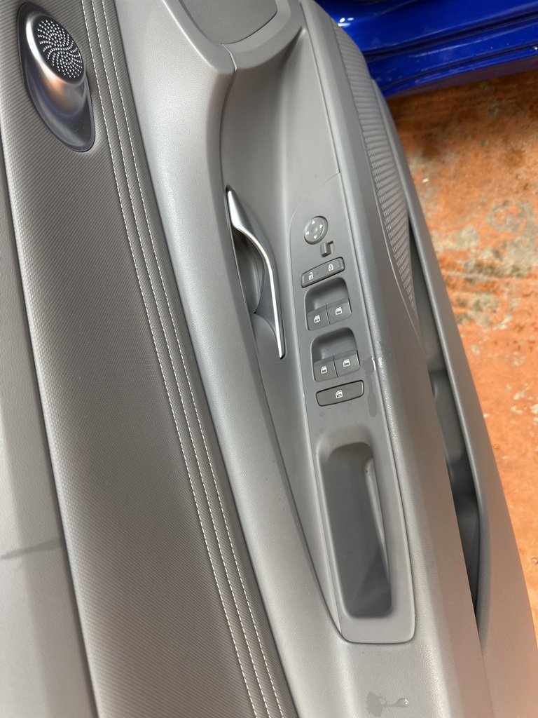 Certified 2024 Hyundai Elantra SEL w/ Convenience Package image 24