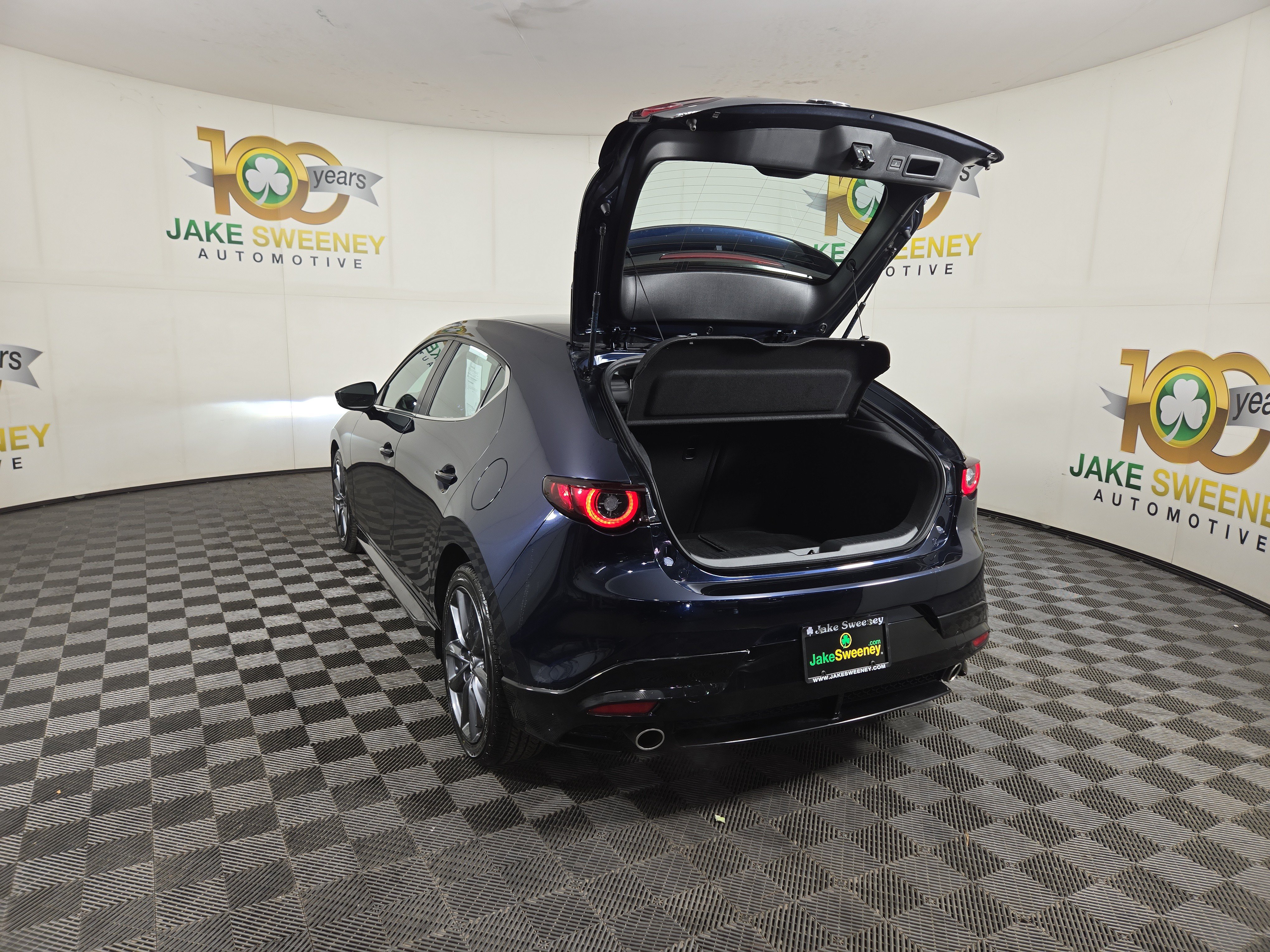Certified 2024 MAZDA MAZDA3 s w/ Appearance Package FWD image 31