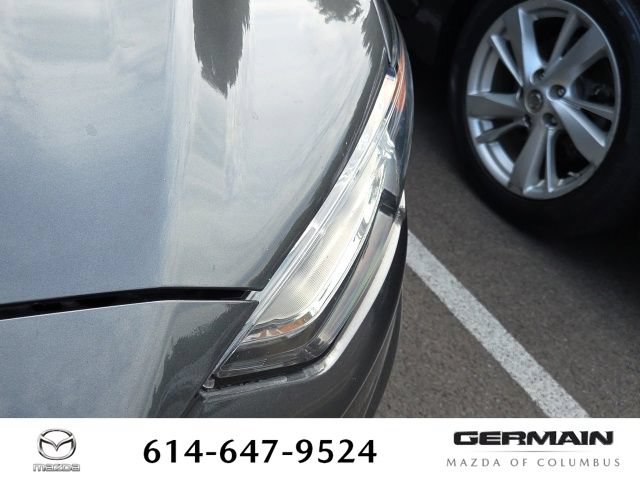 Used 2019 Ford Fusion SE FWD image 12