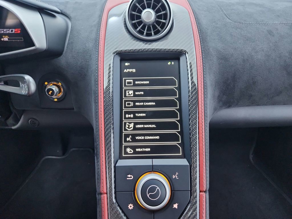 Used 2015 McLaren 650S Spider image 29