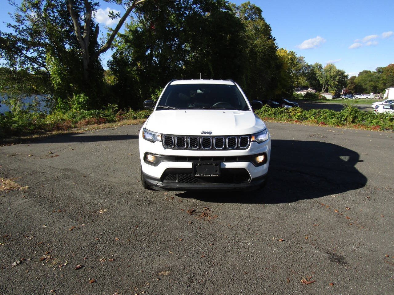 Used 2024 Jeep Compass Latitude AWD/4WD image 38