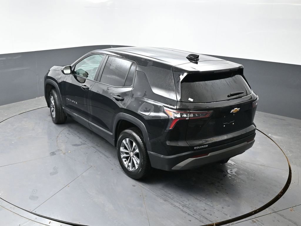 Used 2025 Chevrolet Equinox LT FWD image 21