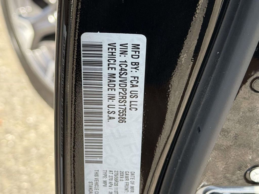 Used 2024 Jeep Wagoneer Series III image 30