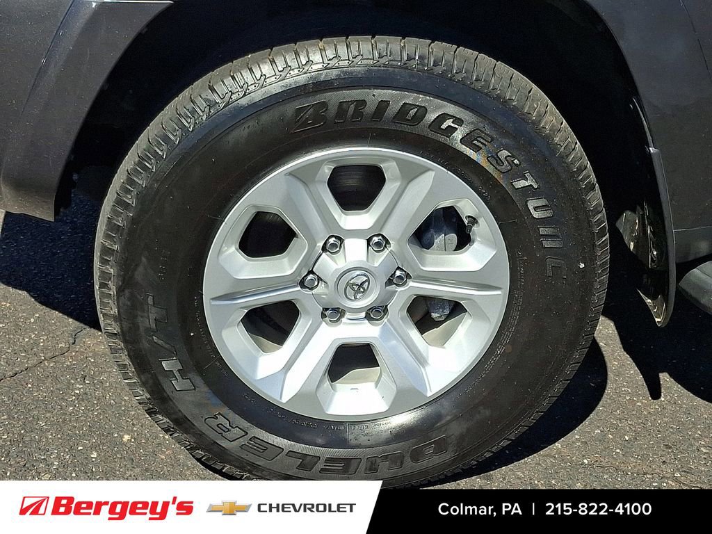 Used 2023 Toyota 4Runner SR5 image 10