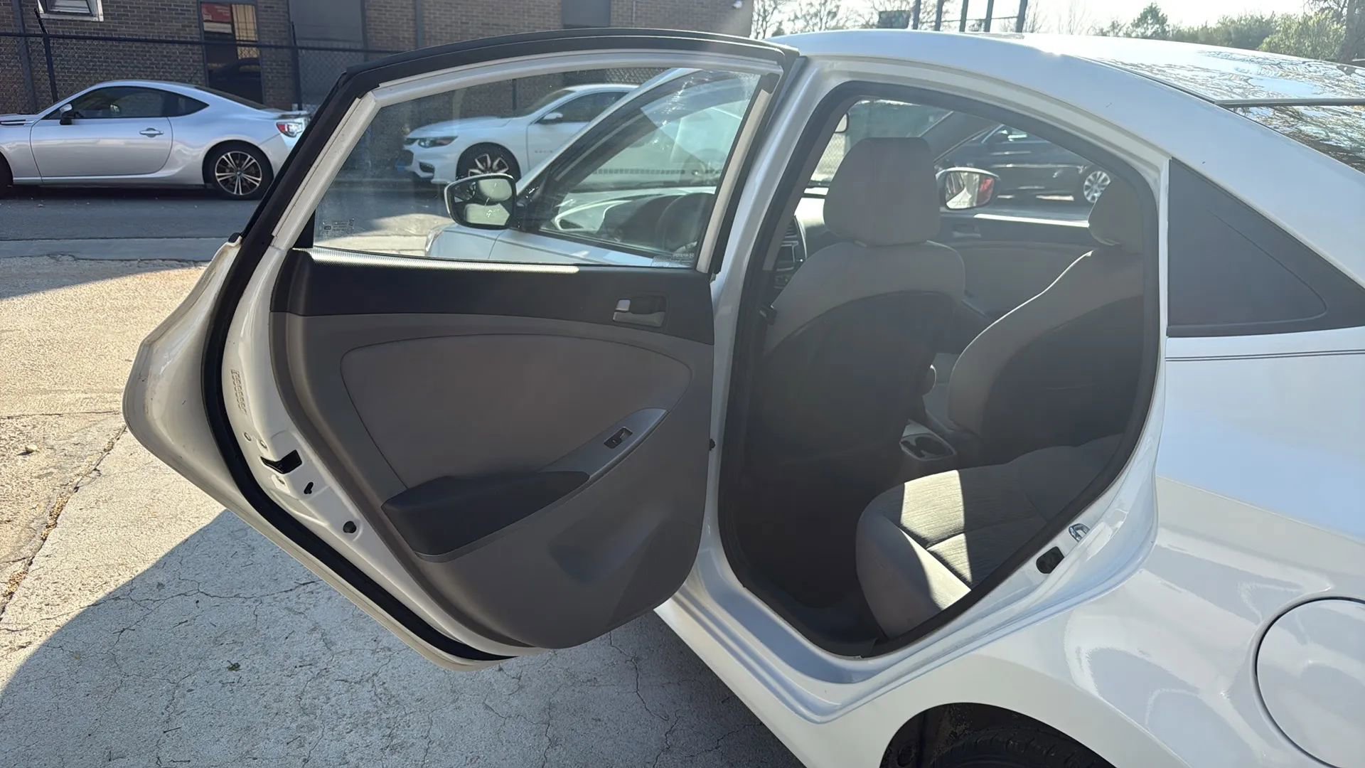 Used 2015 Hyundai Accent GLS image 17