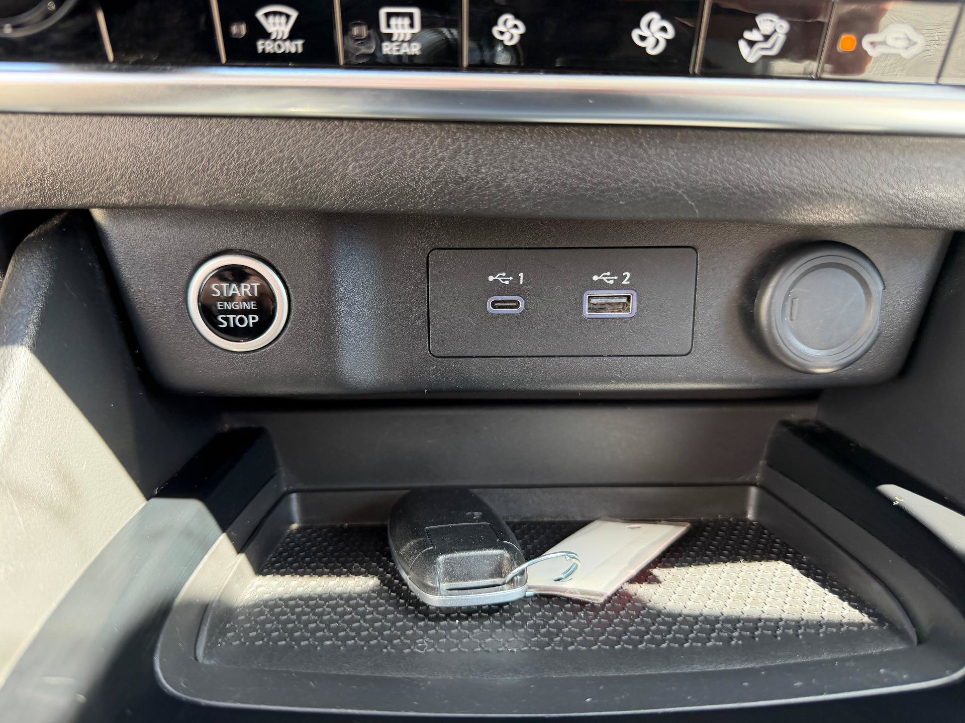 Used 2023 Nissan Rogue SV AWD/4WD image 25