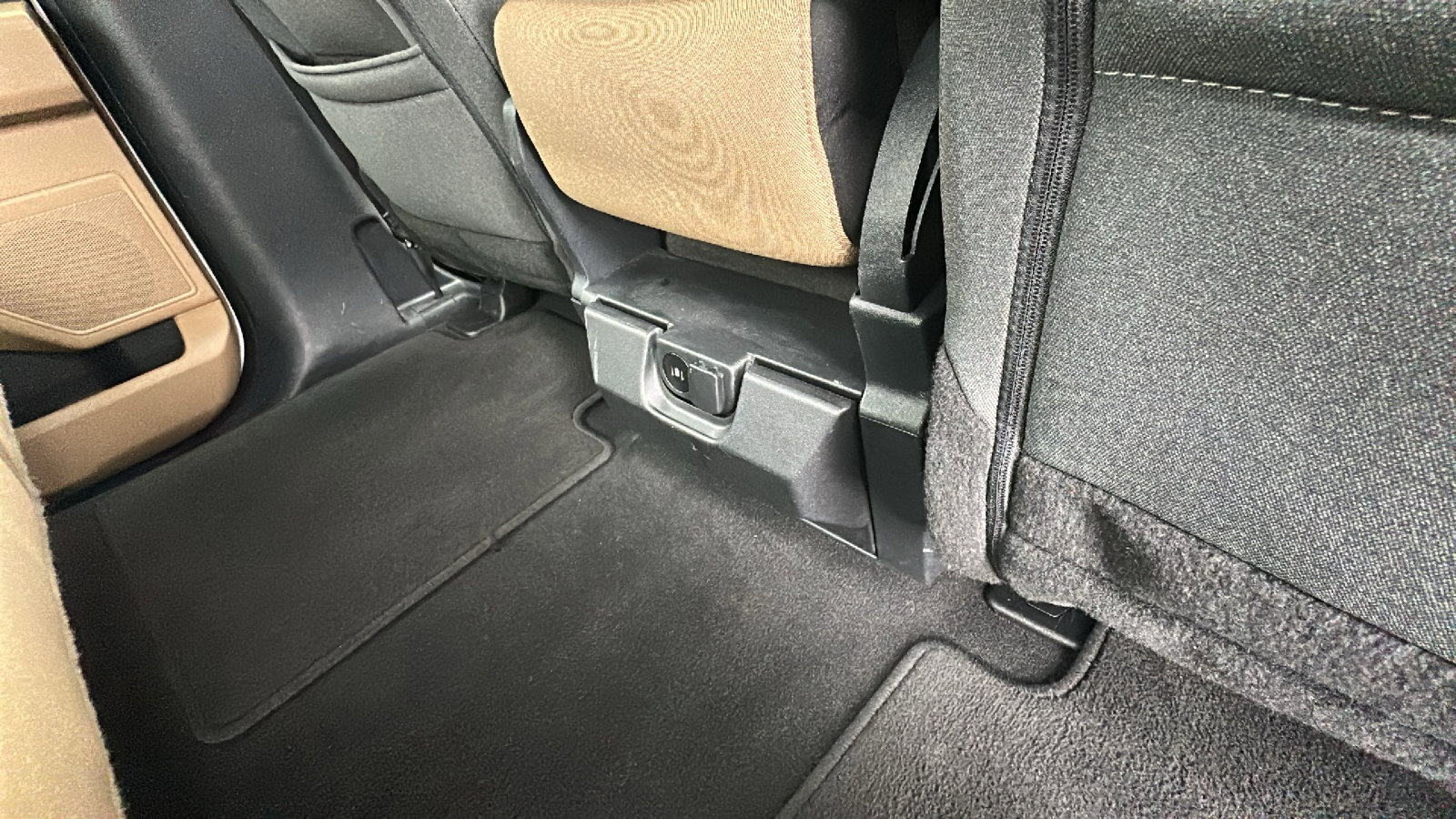 Used 2024 Ford F250 XLT image 28