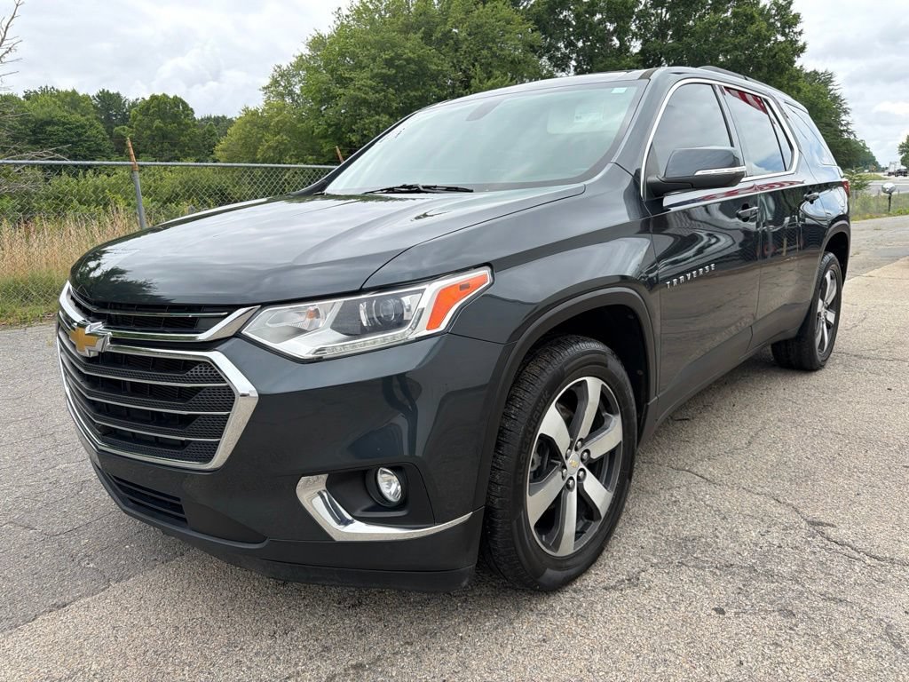 Used 2021 Chevrolet Traverse LT w/ LT Premium Package FWD image 6