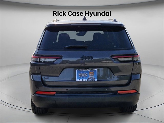 Used 2022 Jeep Grand Cherokee L Laredo image 6