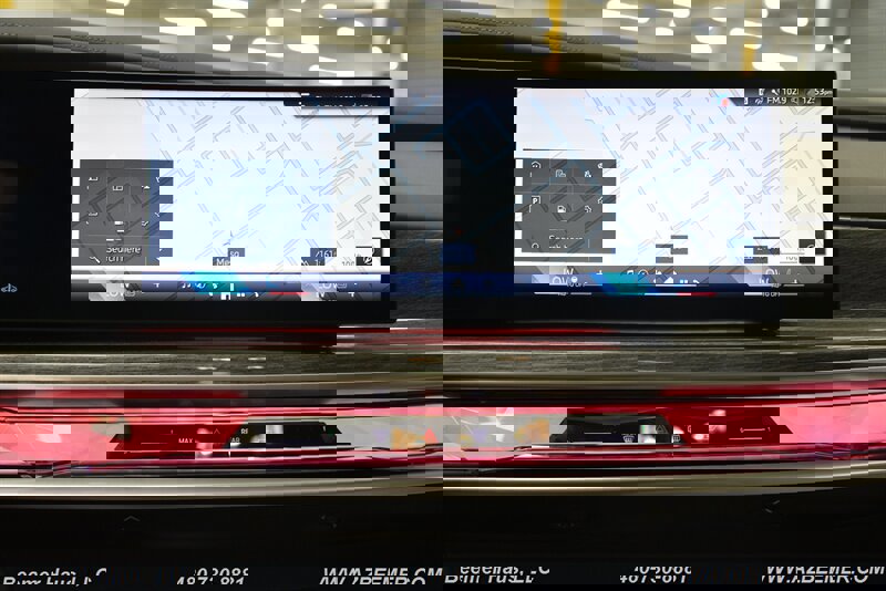 Used 2023 BMW 740i w/ Parking Assistance Package RWD image 33