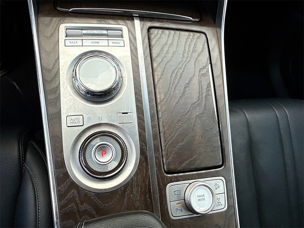 Used 2024 Genesis GV80 2.5T image 17